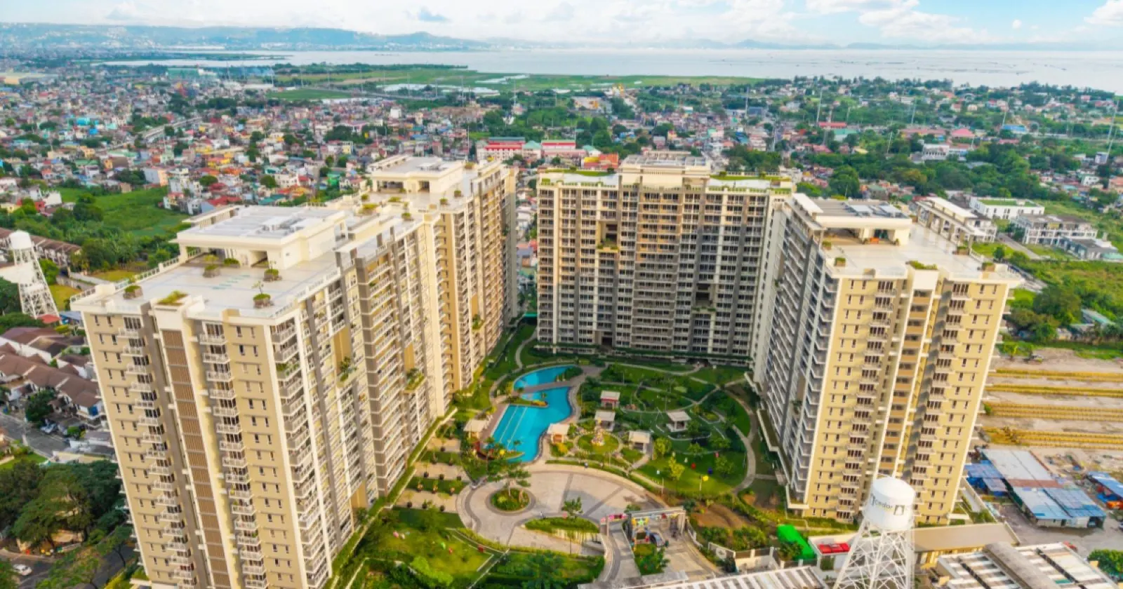 Alder Residences aerial view — ready-for-occupancy DMCI Homes development in Acacia Estates, Taguig